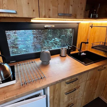 Tiny House Baraczek Brno-Jundrov, Ulice Veslarska Apartman Kültér fotó